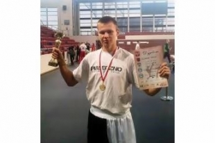 Jakub Sobala Mistrzem Polski Juniorów w kickboxingu