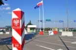 Wprost z przejścia granicznego do policyjnej celi w Piasecznie