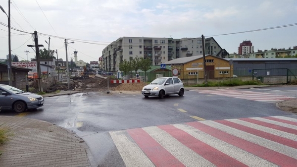 Czasowa organizacja ruchu przy zamknięciu skrzyżowania ul. Dworcowej i Nadarzyńskiej