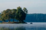 Wakacje nad jeziorem – relaks i wypoczynek w otoczeniu natury